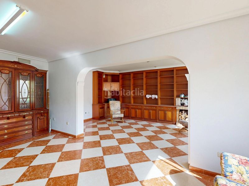 Foto 4cc50174-a290-453f-a4fe-eb0af78f19c2. Casa adossada a Montesol - Mejostilla Cáceres