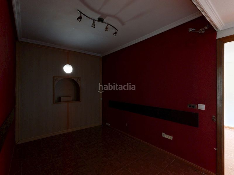 Foto 5aa5ca9f-ca94-4d48-909c-0a15ab9537d9. Casa adossada a Montesol - Mejostilla Cáceres