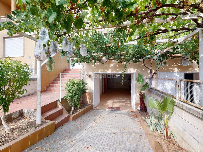 Foto a978ff67-b651-4ea5-ad53-5d2f4bbe770f. Casa adossada a Montesol - Mejostilla Cáceres
