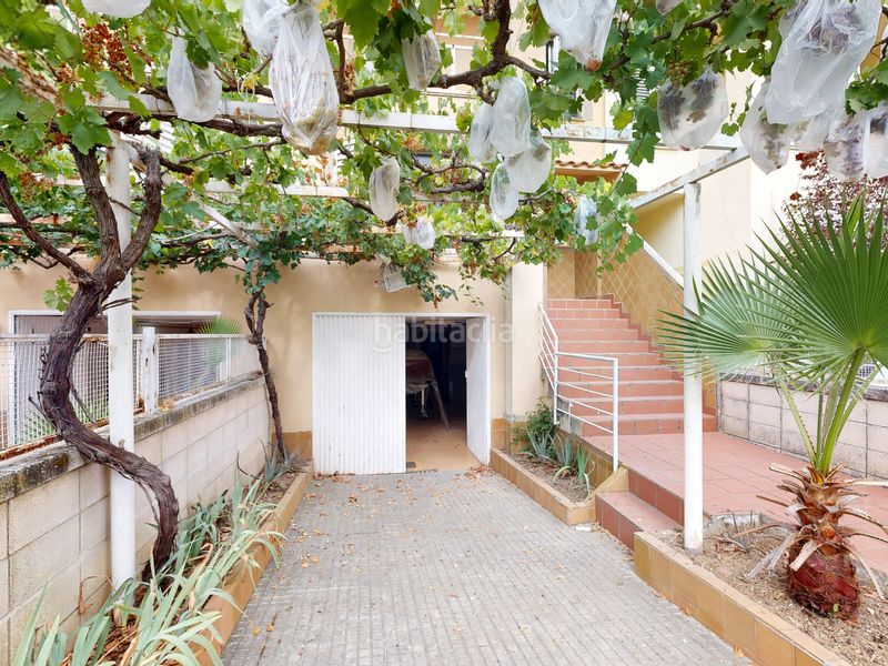 Foto bc459c9a-a424-4779-919c-a40dceaf50c2. Casa adossada a Montesol - Mejostilla Cáceres