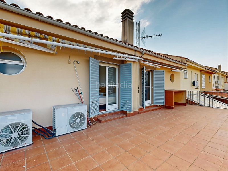 Foto c3d990d2-eb57-4344-a17a-a6e5b0e4dc4f. Casa adossada a Montesol - Mejostilla Cáceres