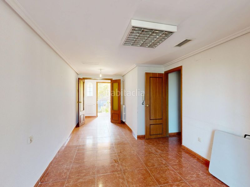 Foto dc026480-d6f9-4af7-be17-a6edcdf8486f. Casa adossada a Montesol - Mejostilla Cáceres