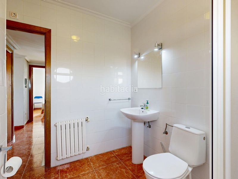 Foto e9009897-0386-4329-9c50-bcecd093b4d5. Casa adossada a Montesol - Mejostilla Cáceres