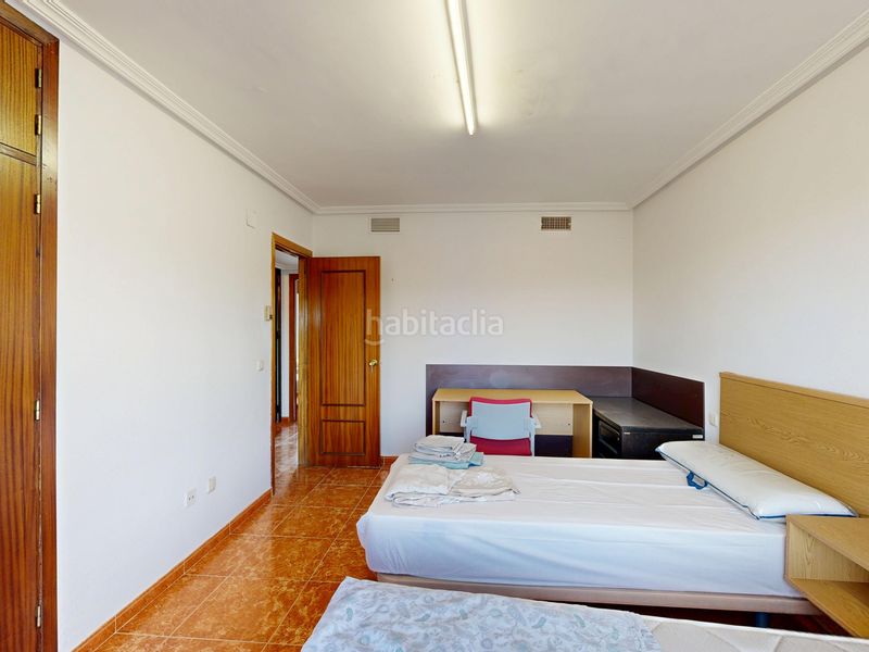 Foto f4eaea1a-7a21-4268-90f6-918540cadfd9. Casa adossada a Montesol - Mejostilla Cáceres