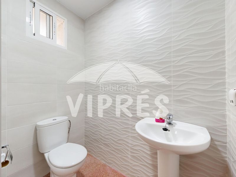 Foto bee33a91-1e59-4cc5-ae58-41703a43d480. Casa amb calefacció a Casar de Cáceres