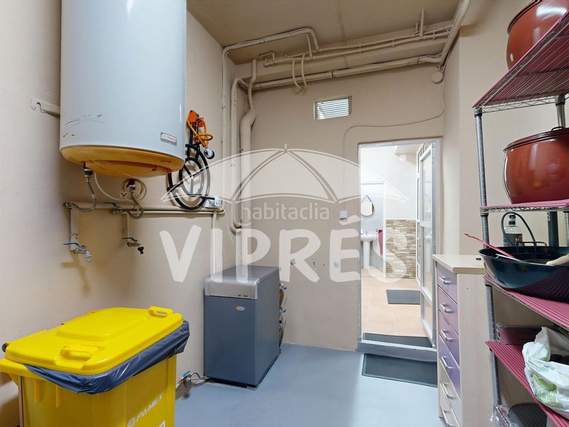 Foto c89db54c-ffb1-4558-9300-18b3365b9d03. Casa amb calefacció a Casar de Cáceres