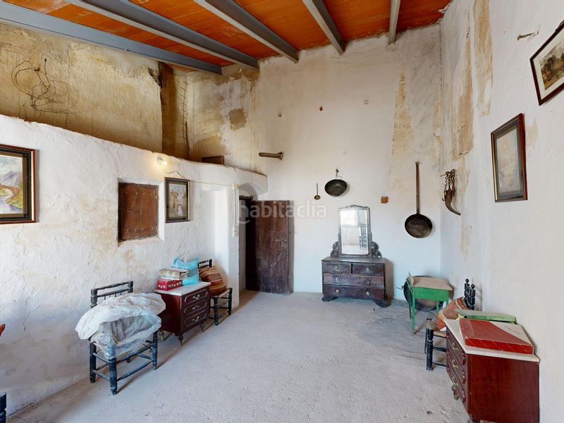Foto c40ae2ec-2862-45f7-b193-e85bf078f4f3. House in Casar de Cáceres