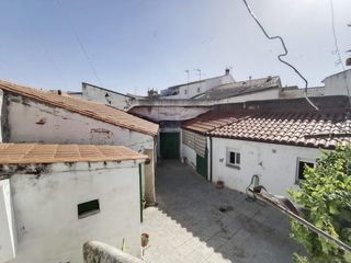 House in Casar de Cáceres. Gran casa independiente en casar de cáceres