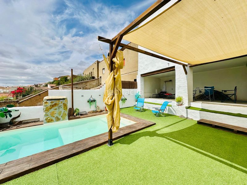 Foto 37b9f2b5-e8fe-499e-9ce5-0024bd100618. Casa amb piscina a Alange