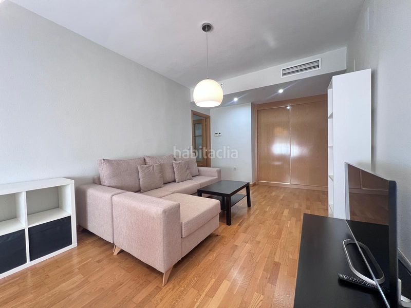 Foto f2cc8e5c-2d8e-4427-bca9-979bfea0a285. Apartament amb piscina a Aguas Vivas - La Zambomba Cáceres
