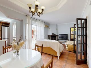 House in Calamonte. Bajo de casa con patio y garaje  venta en  calamonte