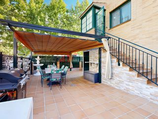 Casa adossada a Montesol - Mejostilla