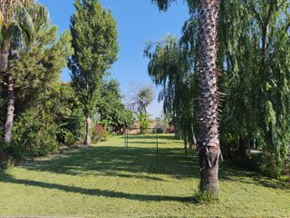 Casa a Arroyo de San Serván. Venta casa de campo