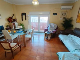 Etagenwohnung in Este. Se vende  amplio piso de tres dormitorios  en  san luis.