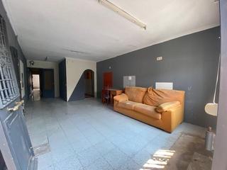Casa a La Cañada - Aldea Moret. Casabanco vende vivienda de cuatro dormitorios en cáceres.