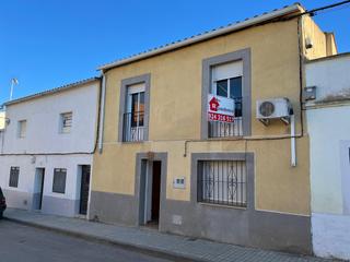 Maison à Garrovillas. Casabanco vende  vivienda de dos plantas en garrovillas de alcon