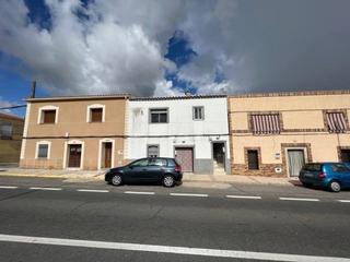 Appartement à Arroyo de la Luz. Casabanco  vende  vivienda en arroyo de la luz.