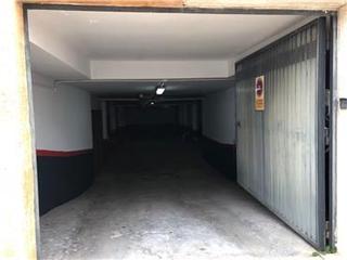 Aparcament cotxe a Almendralejo. Casabanco vende garaje  en almendralejo
