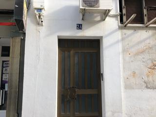 Pis  Calle joaquín tena artigas. Piso 3 dormitorios castuera.