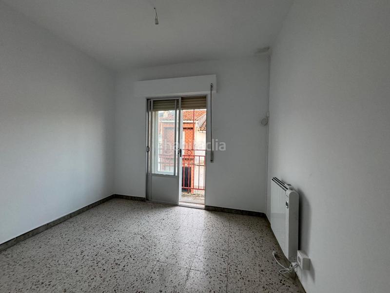 Foto 0387b386-ffee-42bf-bcde-bda372849db9. Country house in Serradilla