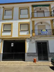 Appartement à Monterrubio de la Serena. Casabanco vende  piso de tres dormitorios en monterrubio de la s
