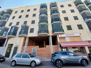 Local Comercial en Calle manuel parejo bahamonde 5. Local en venta en don benito  badajoz gran oportunidad de invers