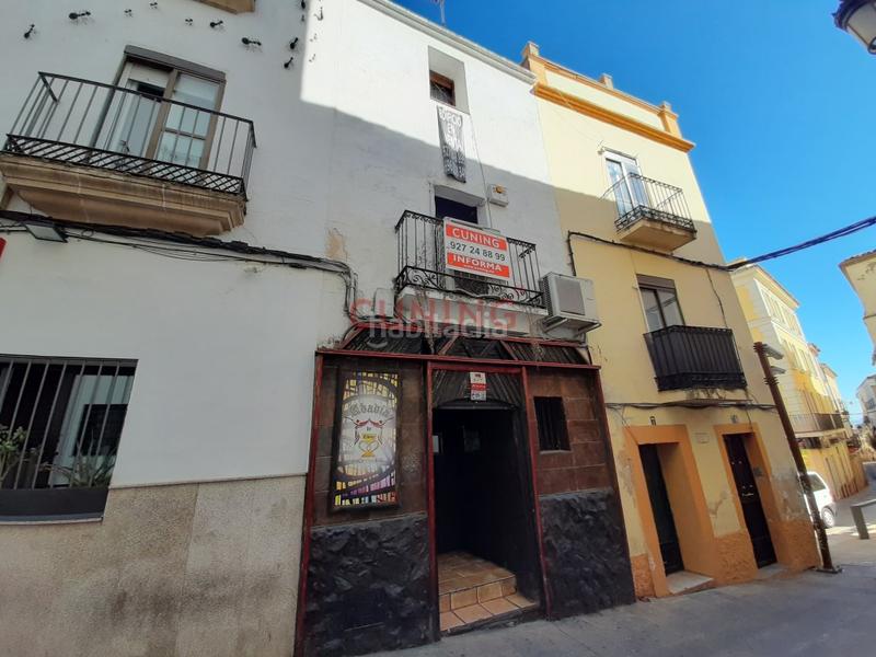 Foto aa556b13-e440-451c-839d-dfa8591fc27d. Edifici a Casco Antiguo Cáceres