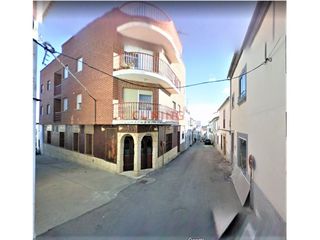 Local Comercial en Calle nidos 1. Local esquina en planta baja en garrovillas de alcon�tar  c�cere