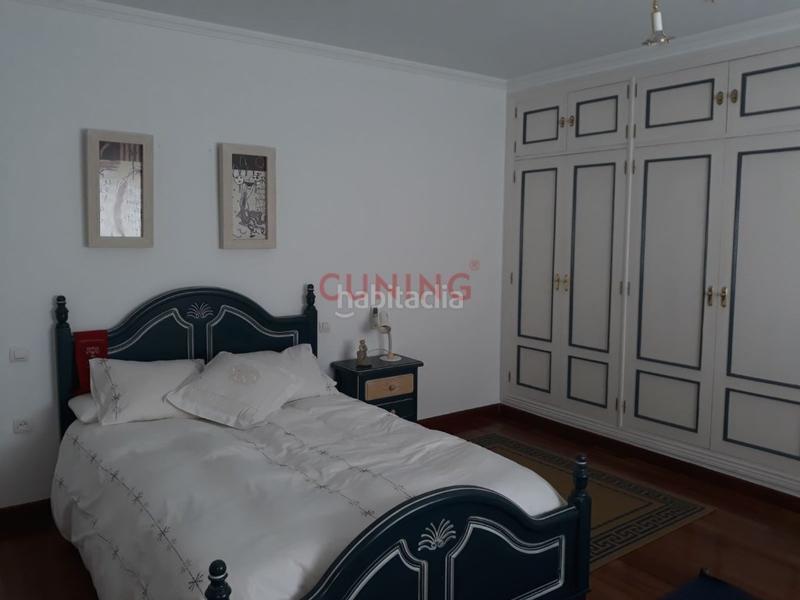 Foto 9ff0b2ba-7142-4278-9bd6-0223351078a8. Chalet  independiente zona la sierrilla. en Cáceres