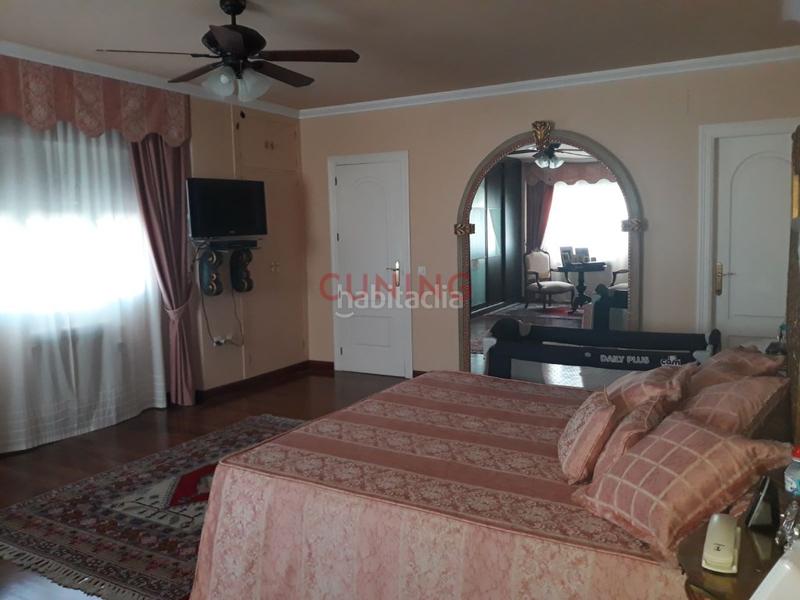 Foto a7276e5a-ef4d-4185-a399-ba7b2ce55d3a. Chalet  independiente zona la sierrilla. en Cáceres