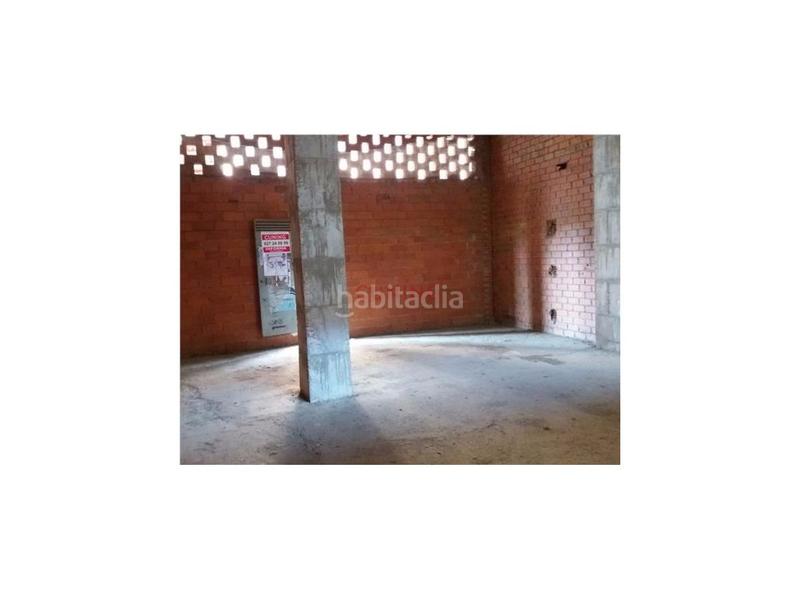 Foto f3a4ce15-d3f5-4e3c-89fb-10df7b54161a. Rent business premise in nuevo Cáceres Cáceres