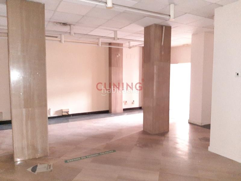 Foto 2ac206d7-6be3-4039-bb78-026c358207b7. Alquiler local comercial alquiler de local comercial situado en zona Centro. ideal para inicio de actividad. en Cáceres