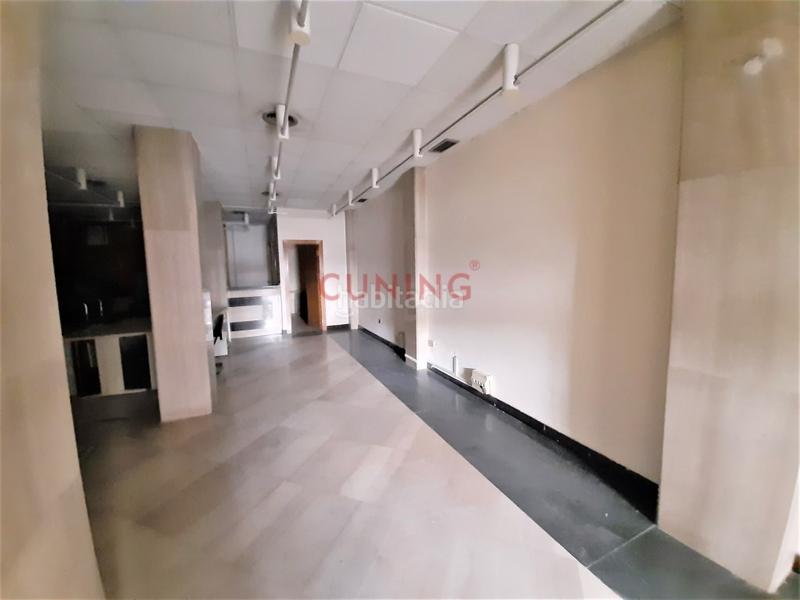 Foto 31e705e0-df13-4a94-ab71-8d6540096b83. Alquiler local comercial alquiler de local comercial situado en zona Centro. ideal para inicio de actividad. en Cáceres