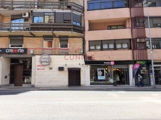 Miete Geschäftsraum in Centro. Local comercial en gil cordero  cáceres.