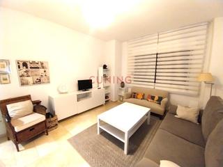 Lloguer Apartament  N/a. Apartamento en alquiler en calle argentina.
