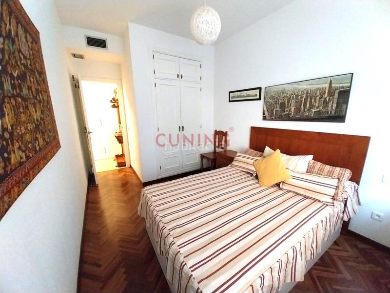 Foto 9a5fcedc-c3d2-4959-9312-2a3885cf3668. Location appartement dans Centro Cáceres