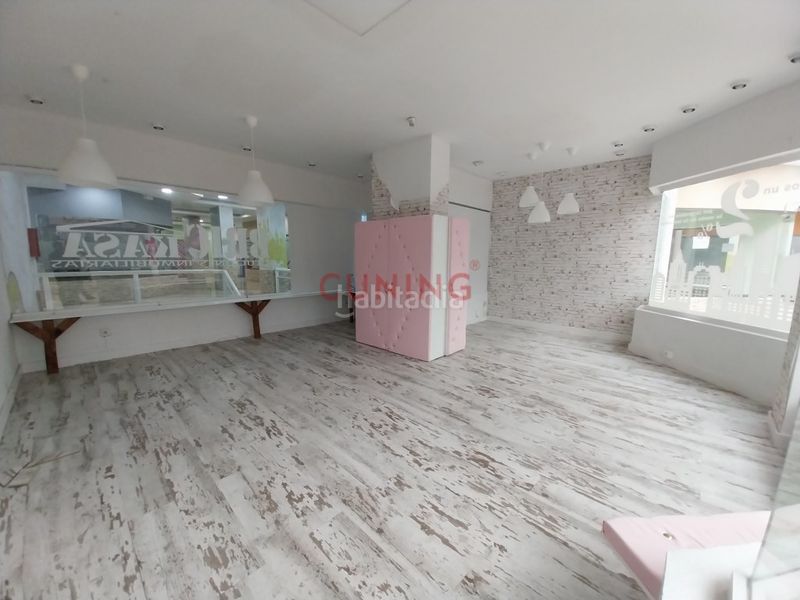 Foto 5a73d18e-12d9-4eeb-b411-eaecf153c8f2. Local comercial a Centro Cáceres