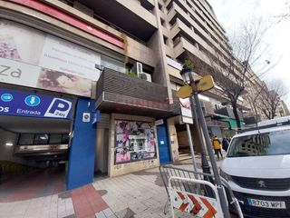 Local Comercial  Avenida espa�a. Oportunidad de inversi�n �nica en el coraz�n de c�ceres!