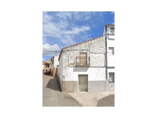 Casa  N/a. Venta de casa situada en la localidad de valdefuentes, c�ceres.