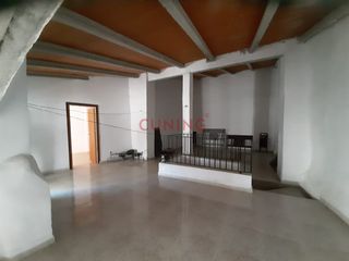 Haus  Calle general calvo. Casa en venta en la localidad de torremocha, c�ceres.