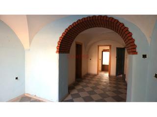 Casa  N/a. Venta de casa en la provincia de cáceres, en el municipio de tor