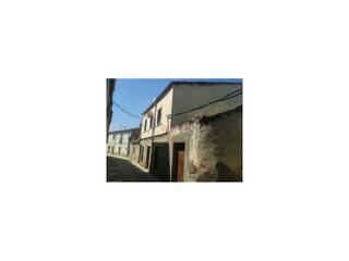 Casa  N/a. Venta de casa en la provincia de cáceres, en el municipio de tru