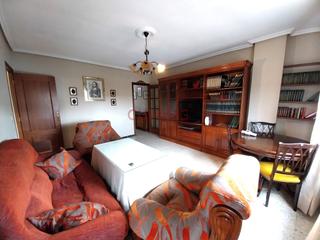 Piso  N/a. Venta de piso situado en avda hernán cortés.
