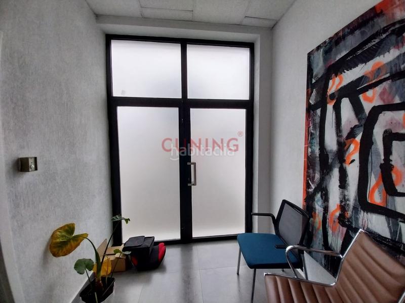 Foto baf33425-d139-48b5-abd5-425d46c75ba3. Alquiler local comercial alquiler de oficina situada en el polígono industrial las capellanías. en Cáceres