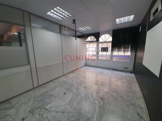 Alquiler Oficina en Centro. Alquiler de despacho profesional situado en calle san pedro de a