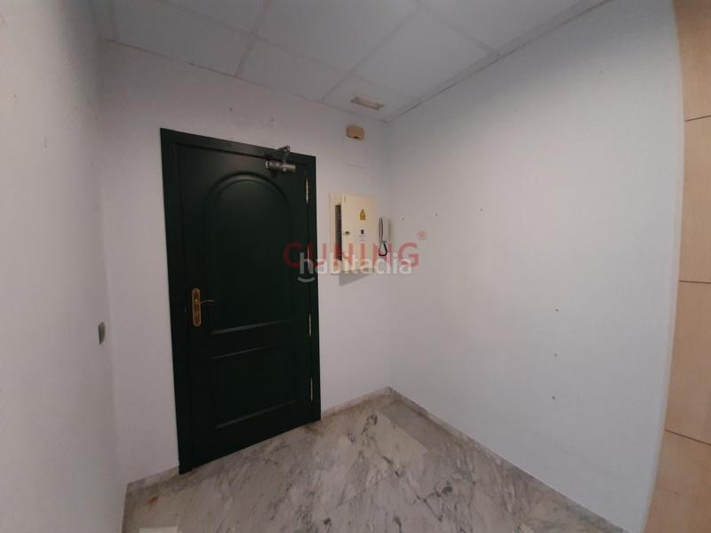 Foto 95722f83-3c72-4428-9fea-7aa1a3d07456. Miete büro in Centro Cáceres