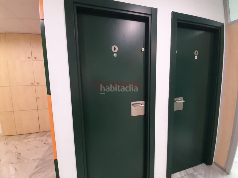 Foto b60963fe-4e0e-464d-8ce5-505c981afb82. Miete büro in Centro Cáceres