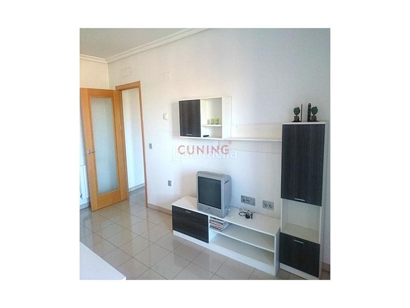 Foto c4a1a524-ed27-4cc2-830c-f0299e467949. Apartamento venta de apartamento situado en casaplata con garaje, trastero y piscina comunitaria. en Cáceres