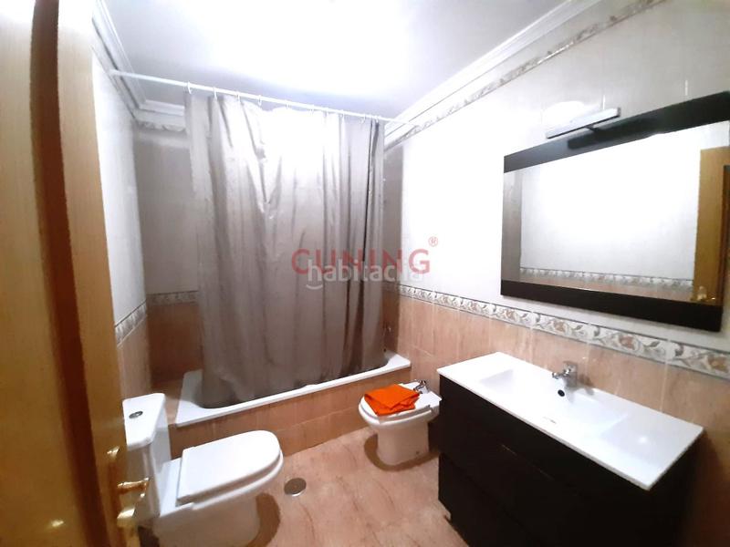 Foto 13b9081c-7a7c-4d1c-8deb-f5cbd16c44d6. Location appartement avec parking dans Centro Cáceres