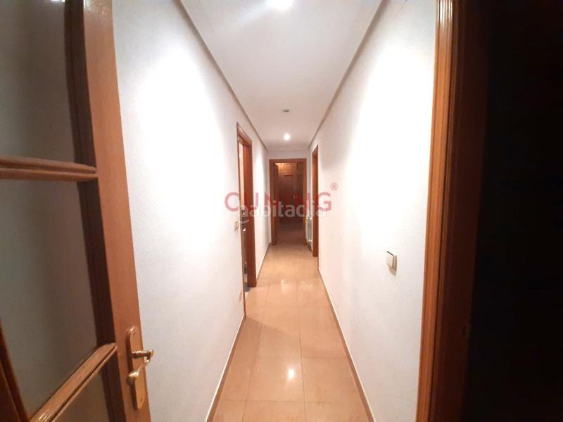 Foto 6ec6d7f8-6a39-458f-afb5-fa001464317a. Location appartement avec parking dans Centro Cáceres